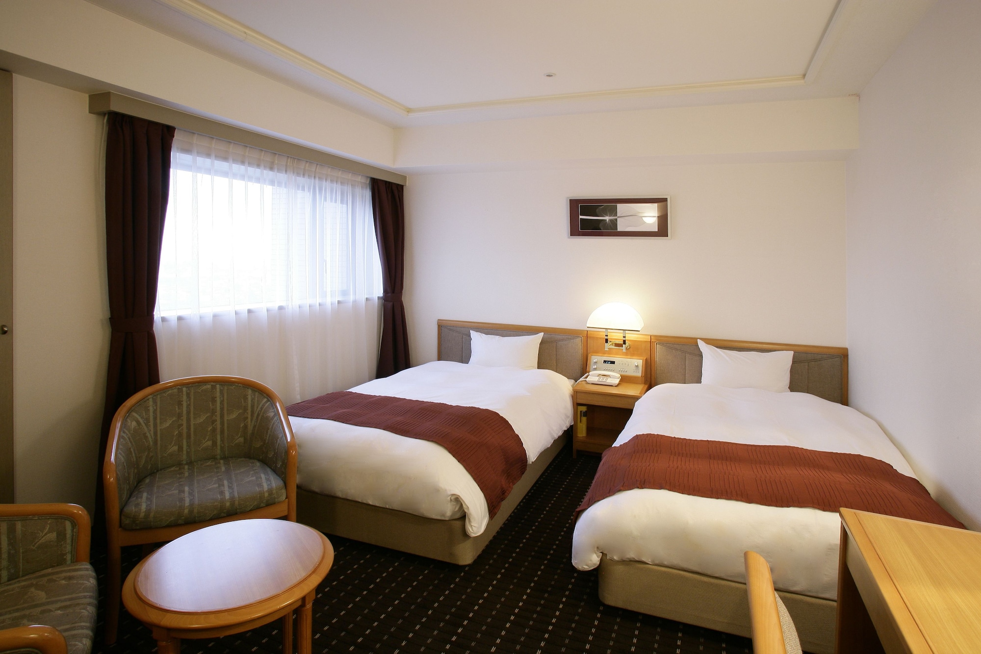 غرفة سوبيريور بسريرين منفصلين للمدخنين، Art Hotel Joetsu 2/4