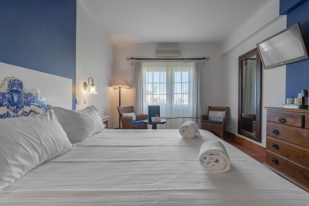 Classic, Double Bed, Garden or Pool View, Main Building