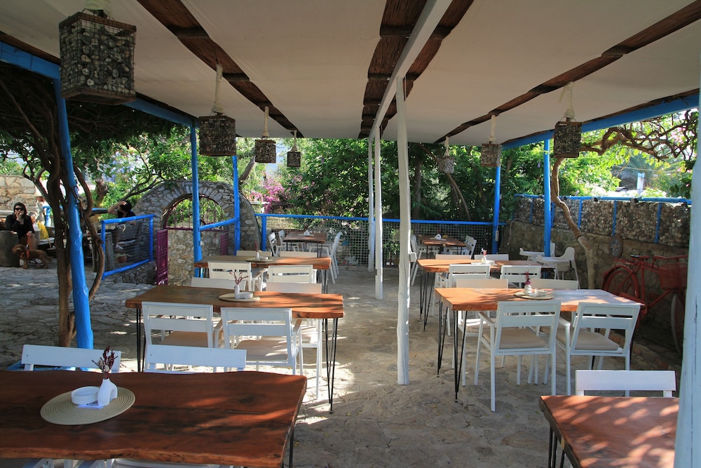 Eski Datca Pansiyon Cafe 36/50