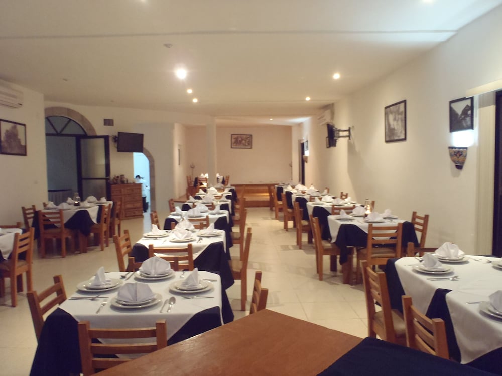 Hacienda de Castilla Hotel 48/60