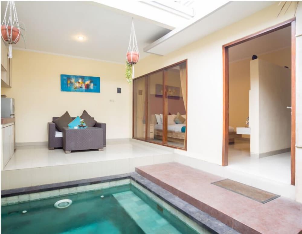 Karana Villa Bali 40/64