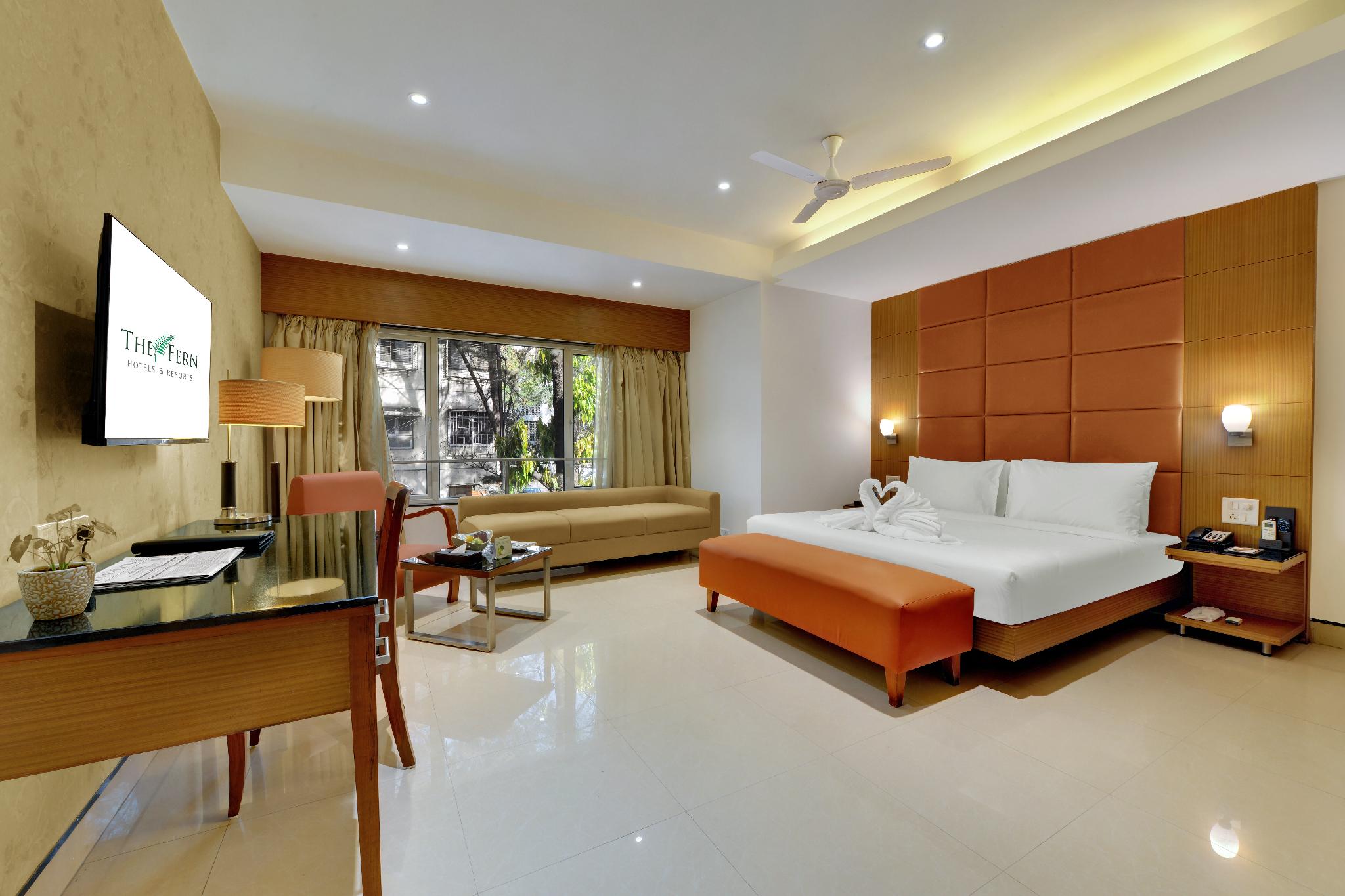 Fern Club Room