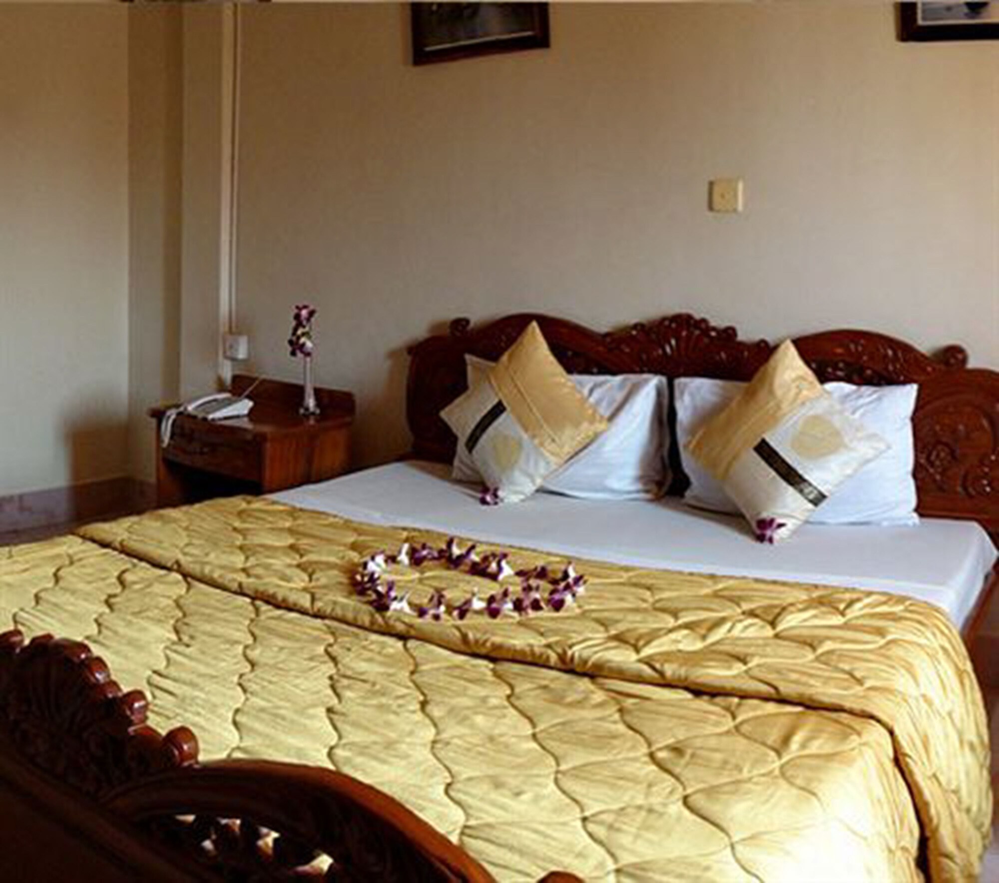 غرفة قياسية بسرير مزدوج، Star Hotel 5/8
