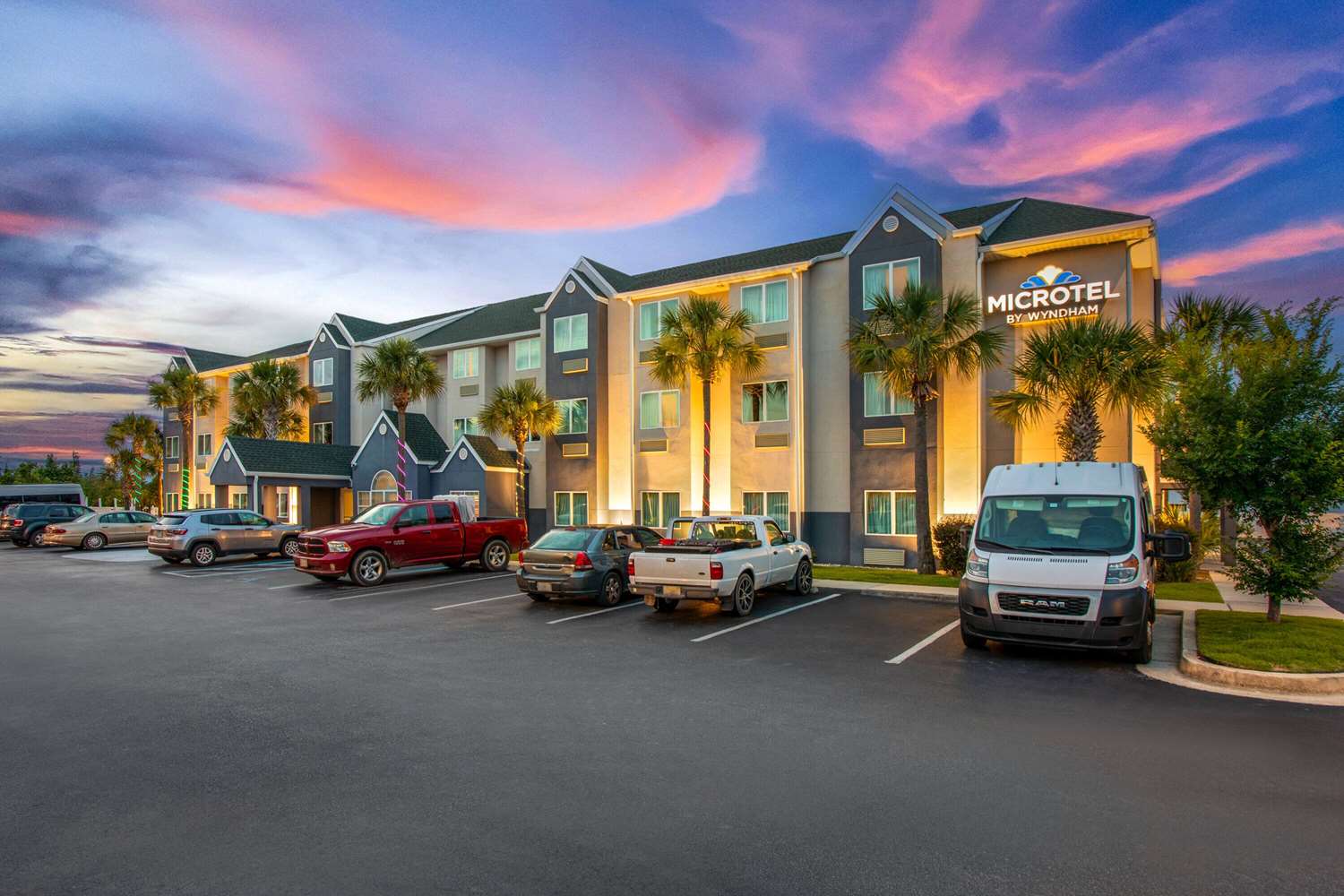Microtel Inn & Suites by Wyndham Panama City 37/43