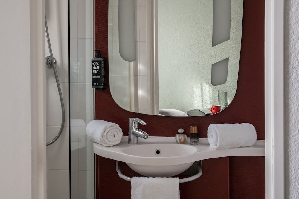 ibis Cannes Centre 60/61