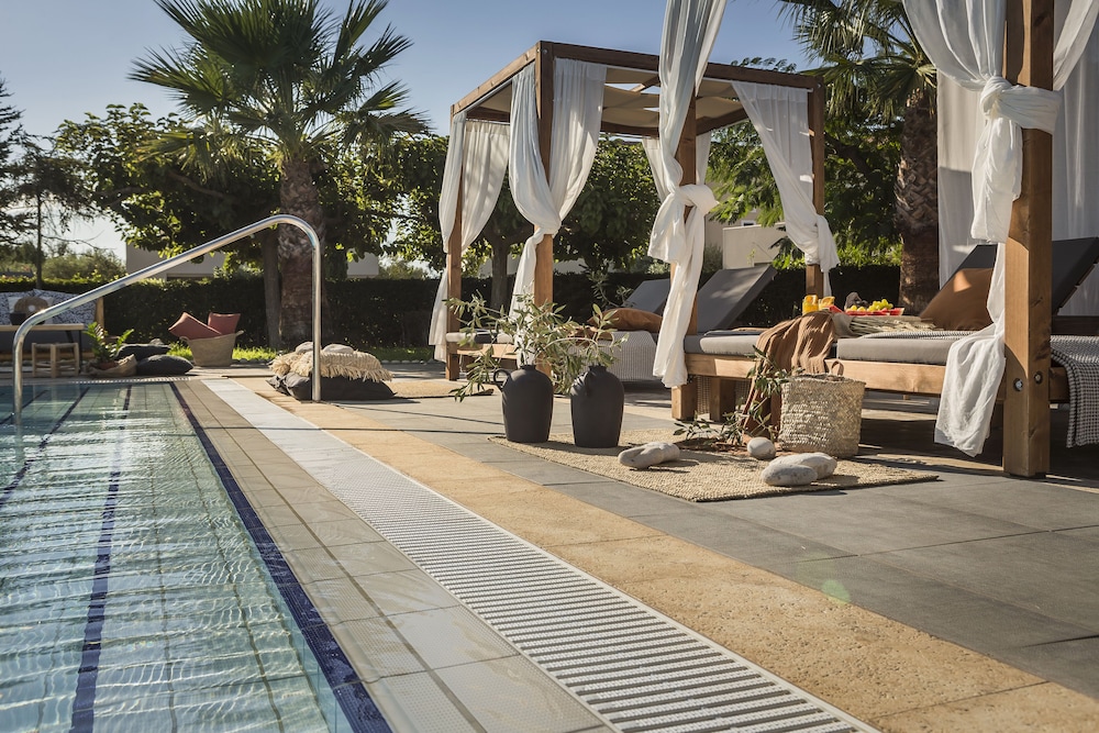 Avithos Resort 49/92