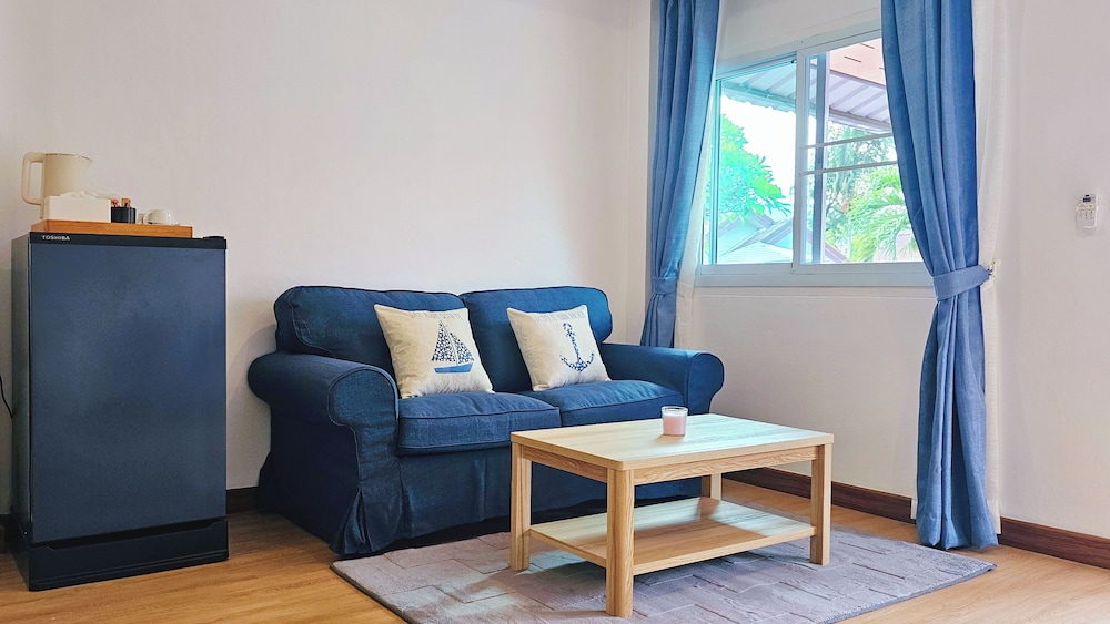 Phaithong Sotel Resort 33/50