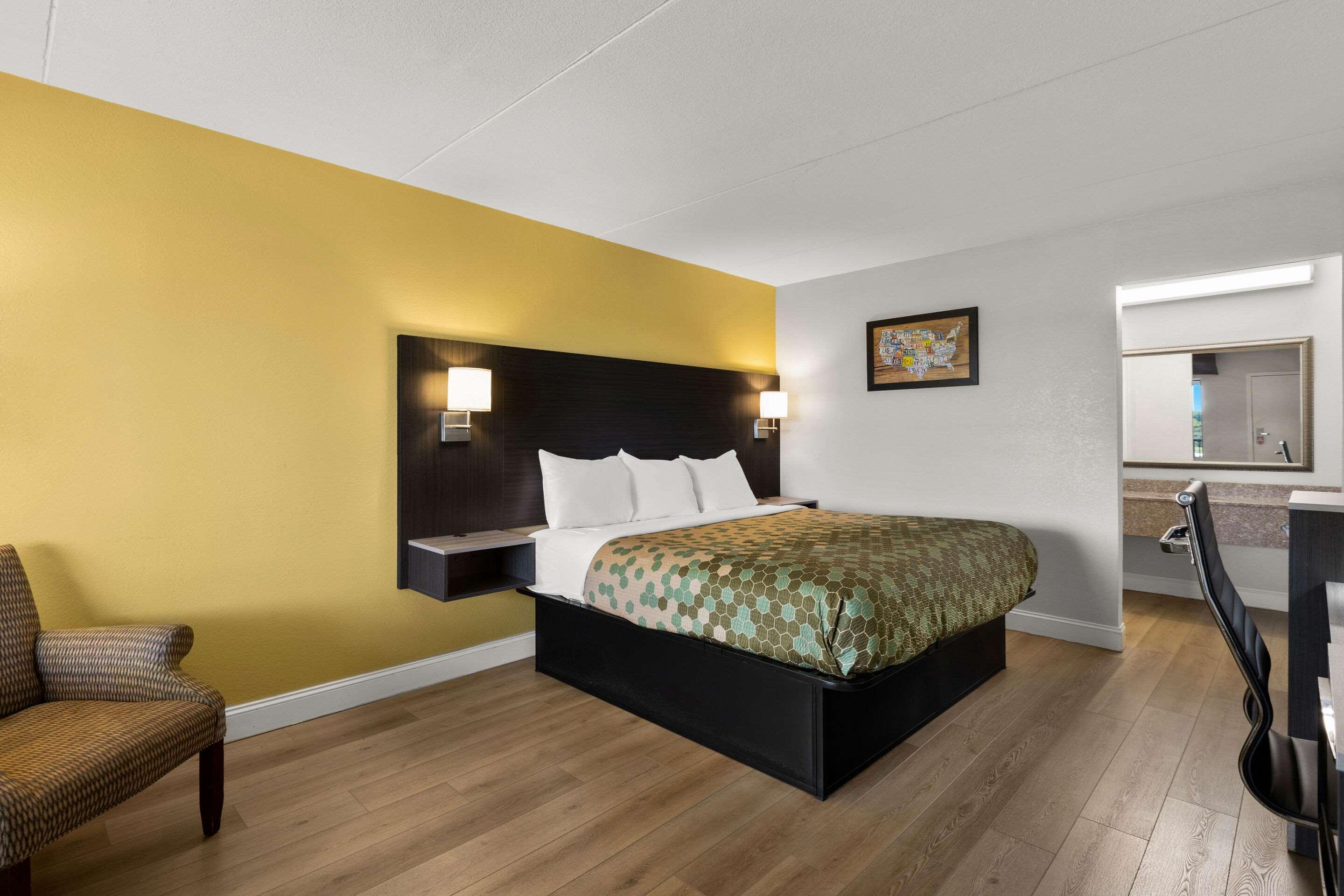 Room, King Bed, Smoking