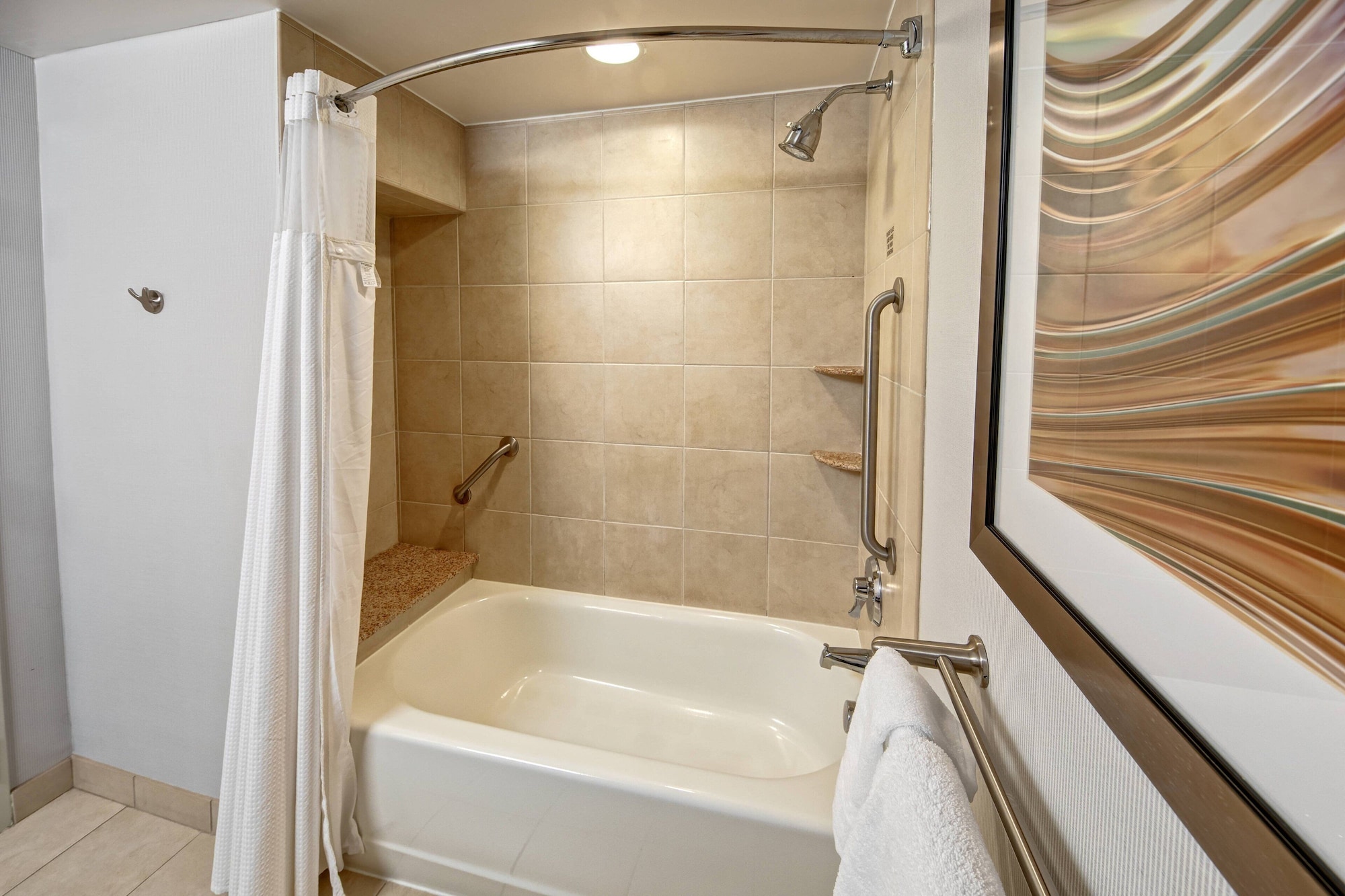 1 Bedroom, Suite, King Bed, Sofa, Courtyard by Marriott Newport News Airport 3/4