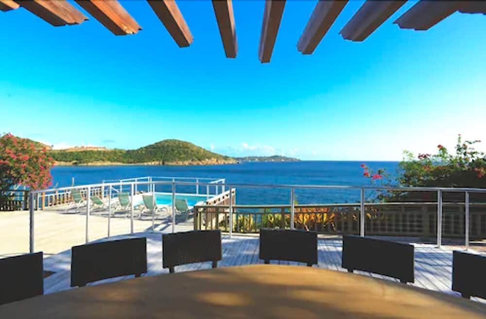 Lindbergh Bay Hotel And Villas 63/68