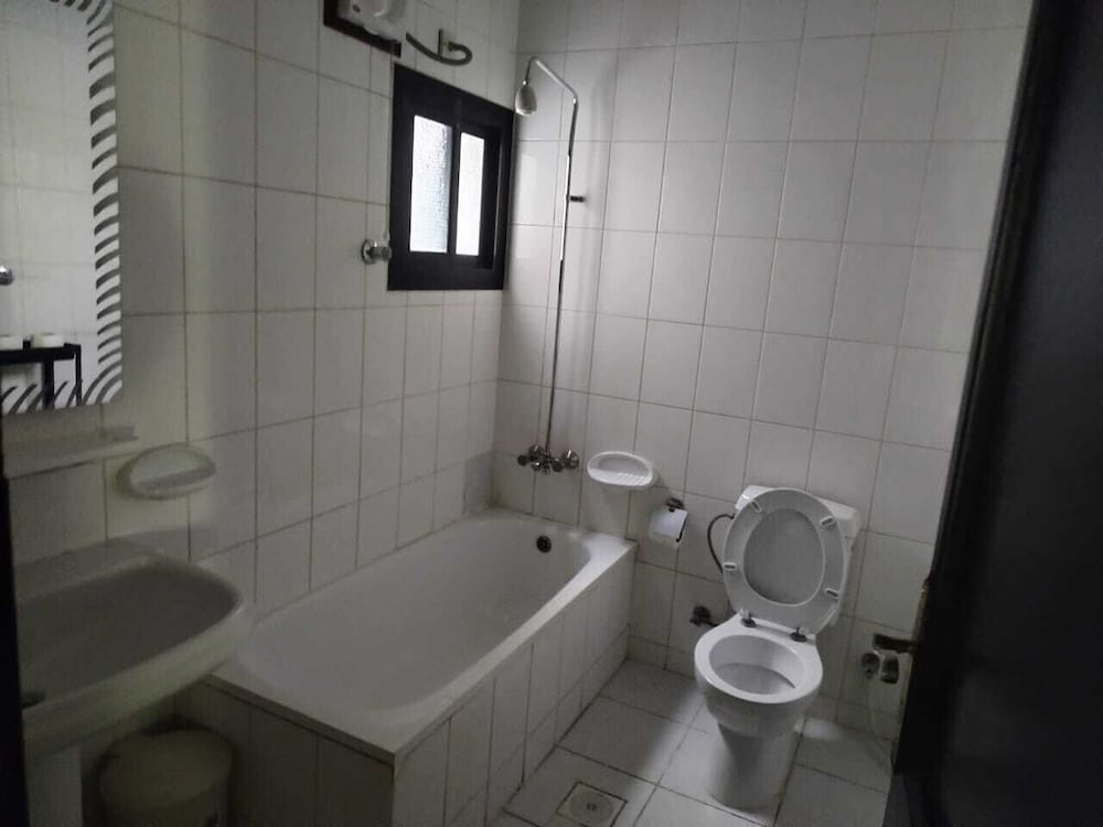 Al Eairy Furnished Apartments Al Madinah 9