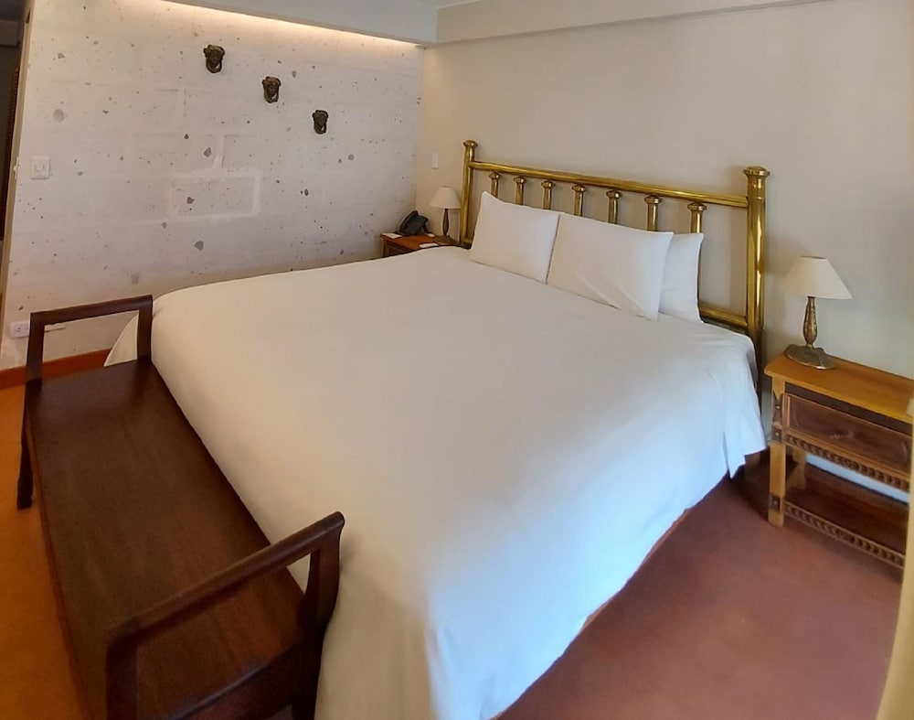 Katari Hotel At Plaza De Armas 7/34