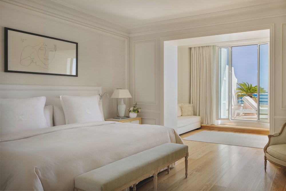 French Riviera, Suite, King Bed، Grand Hotel du Cap-Ferrat, a Four Seasons Hotel 3/6