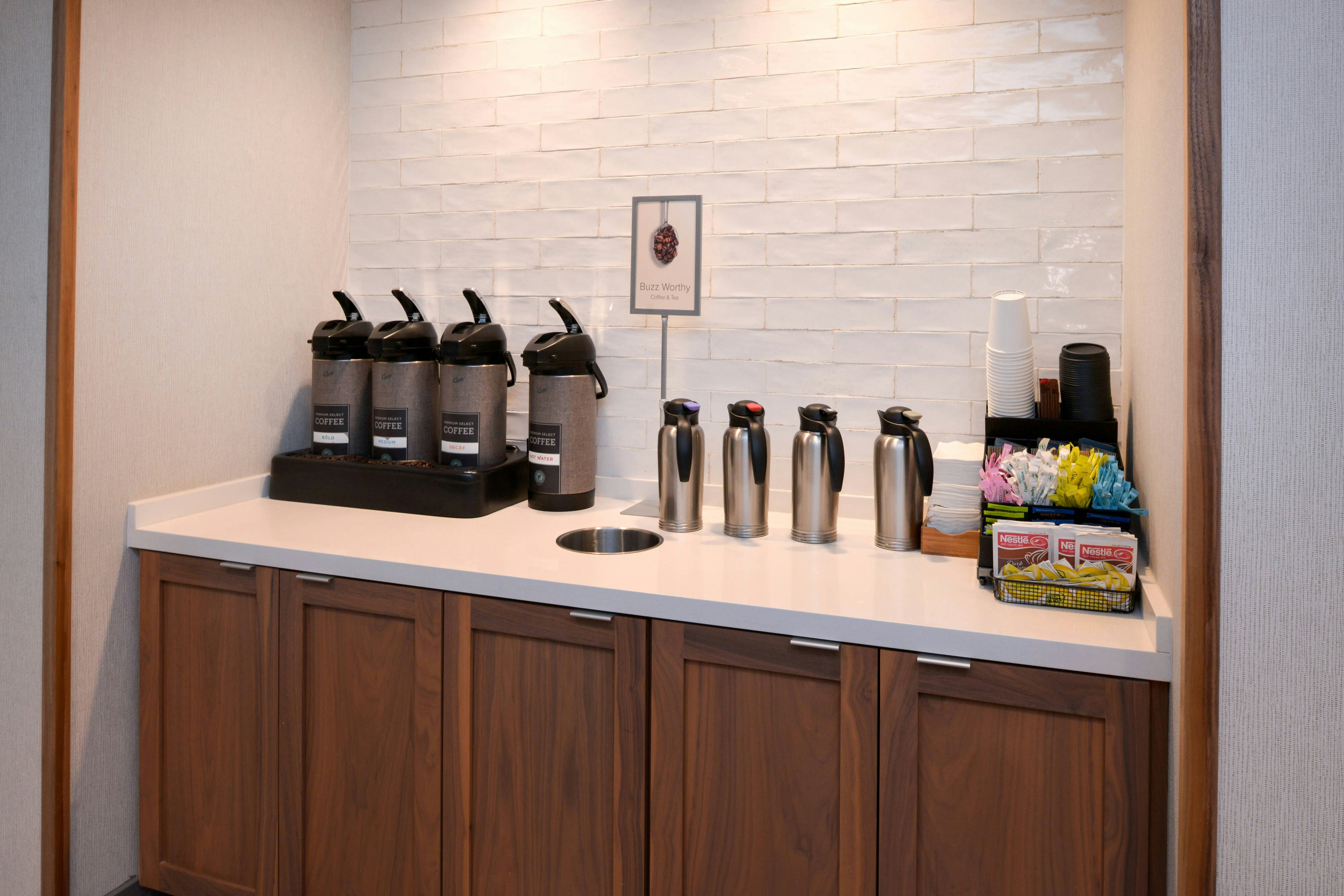 Fairfield Inn Suites By Marriott Arlington Six Flags 5/17