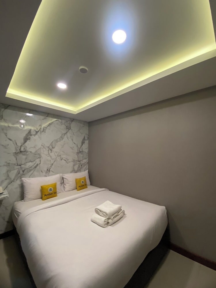 Amber Inn Bangkok 8/50