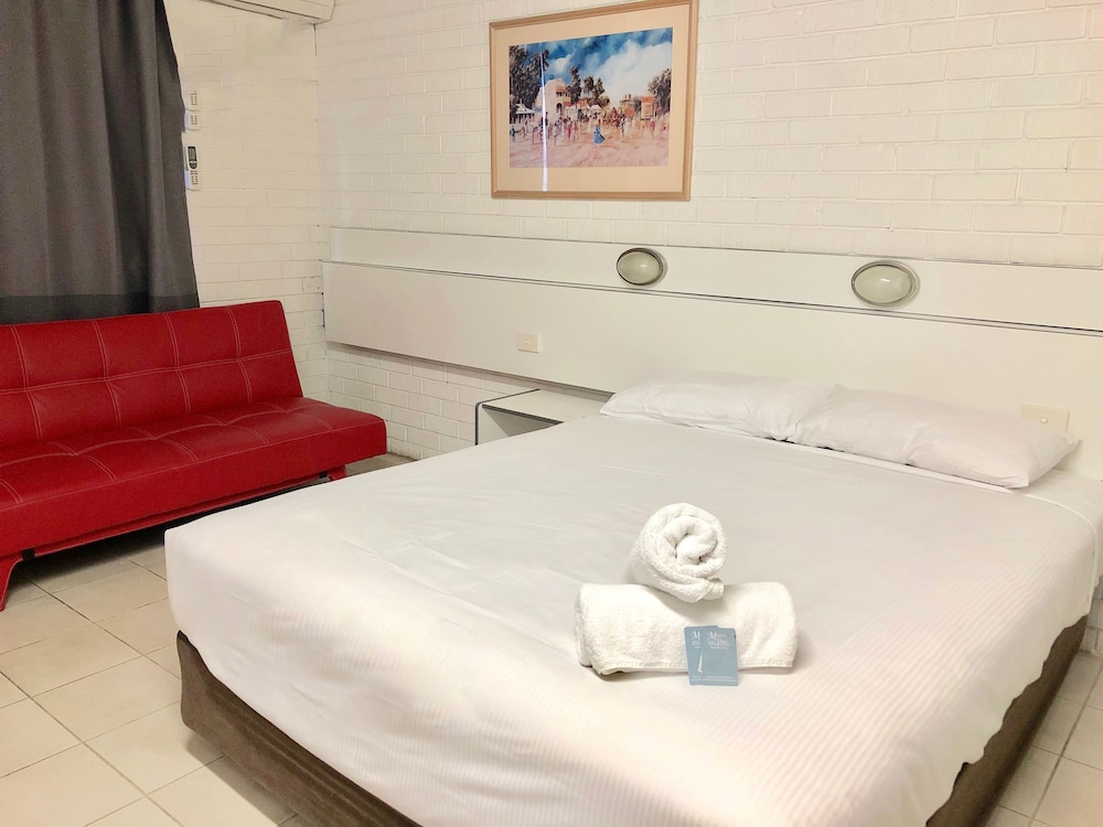 Marco Polo Motor Inn 24/56