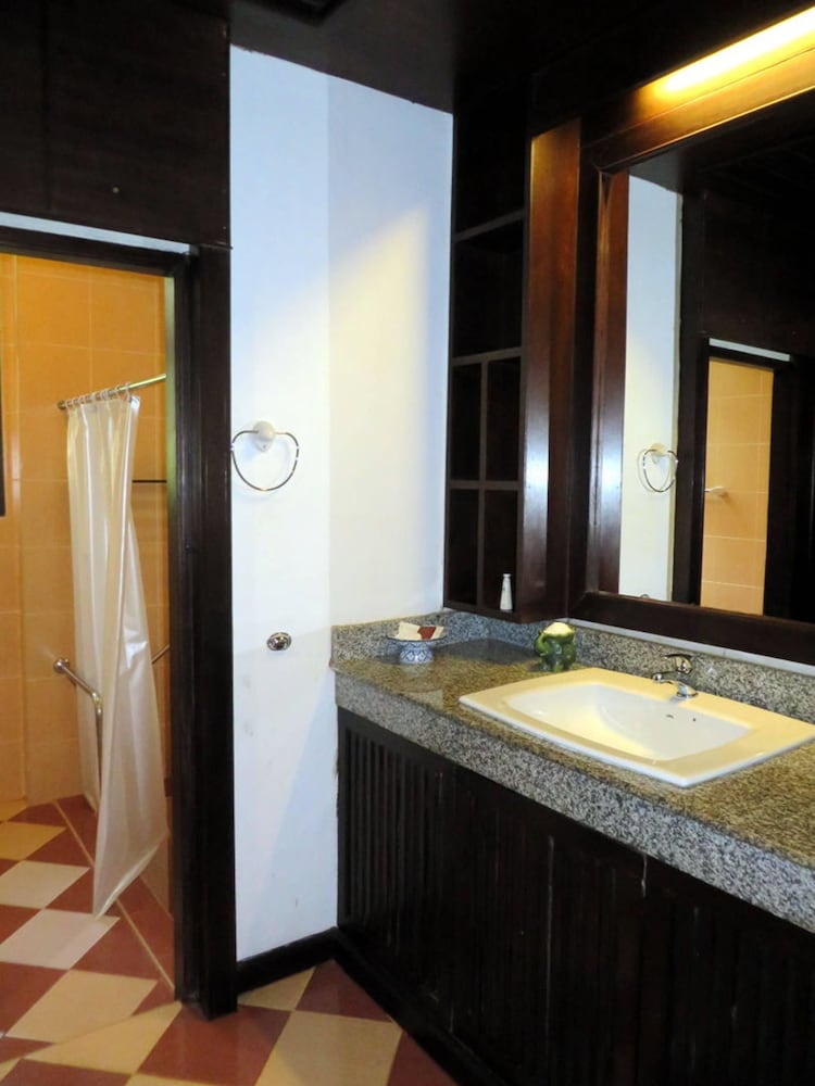 Khao Lak Palm Beach Resort 46/50