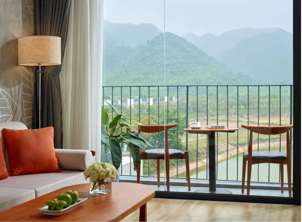 Wyndham Grand Vedana Ninh Binh 43/66