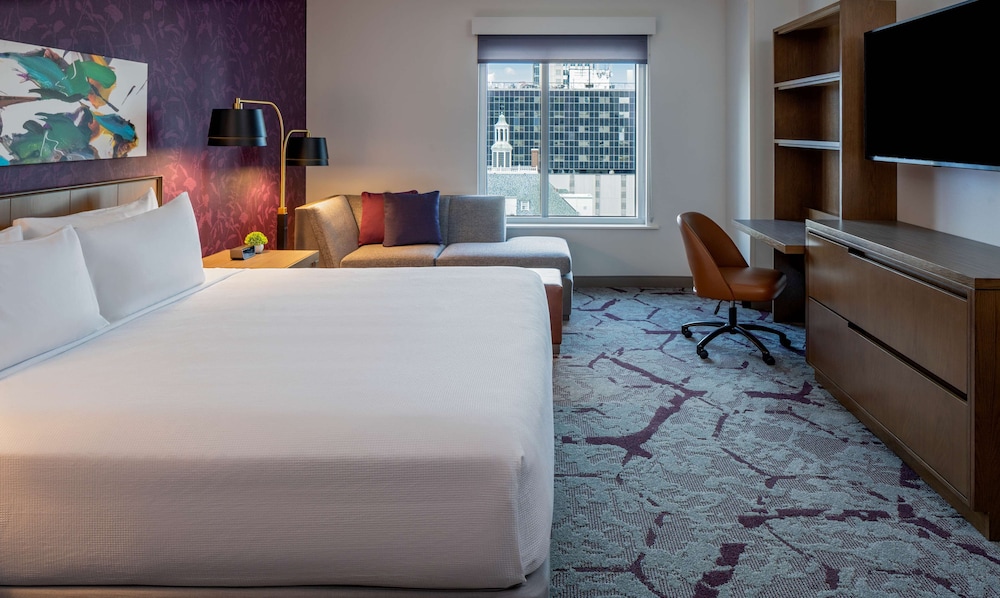 Hyatt House Tampa Downtown 22/63