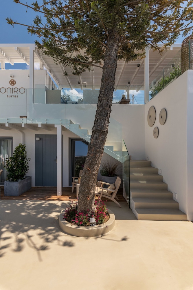Oniro Suites 17/25