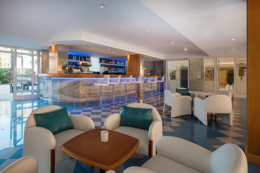 Iberostar Waves Ciudad Blanca 23/49