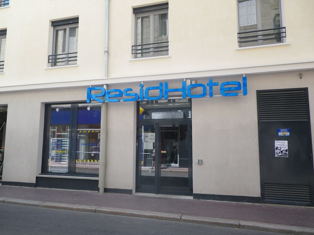 RESIDHOTEL SAINT ETIENNE CENTRE 1/50