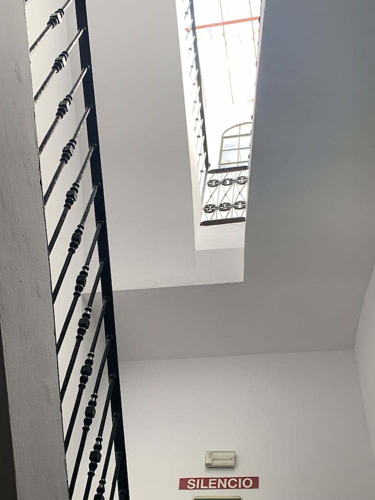 Hostal Alcobia 17/33