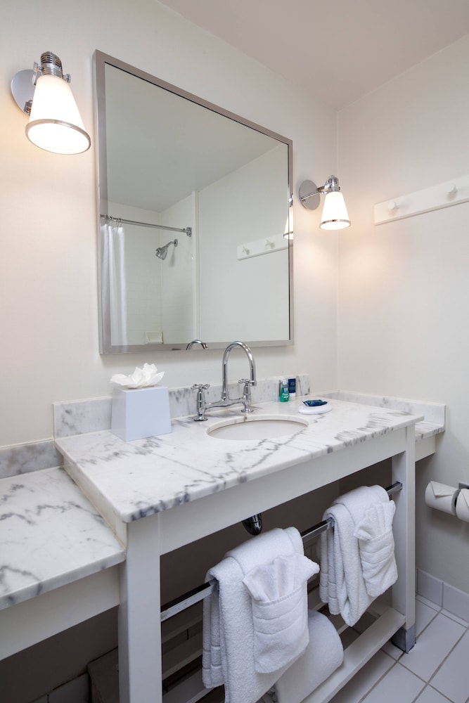 Four Points By Sheraton San Diego 6/32