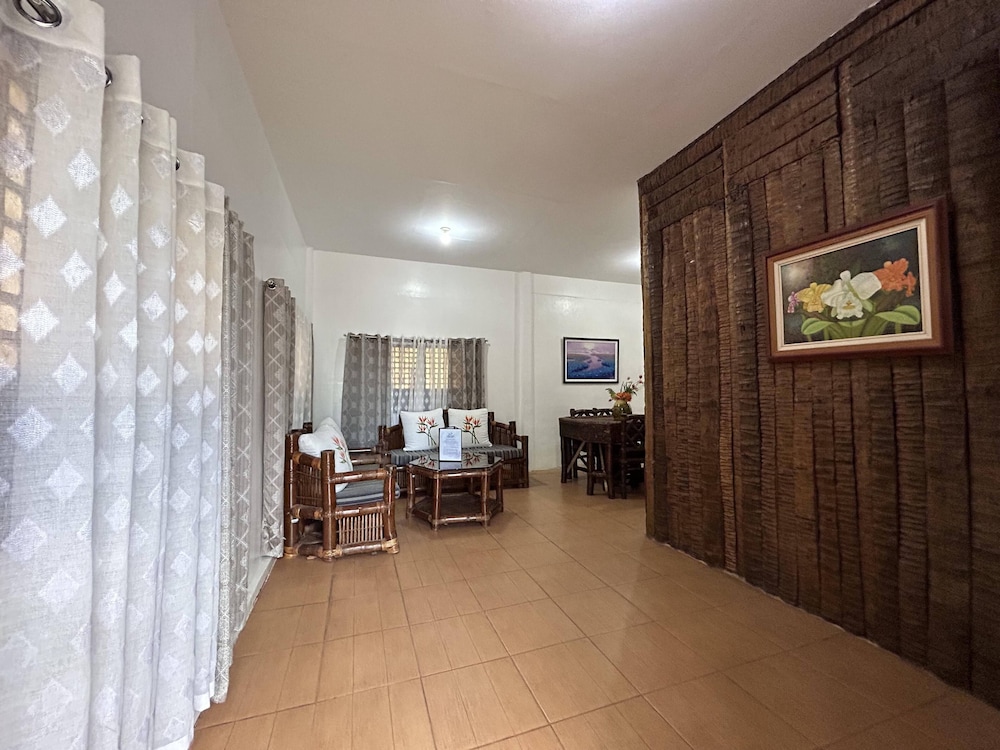 Loreland Farm Resort 42/66