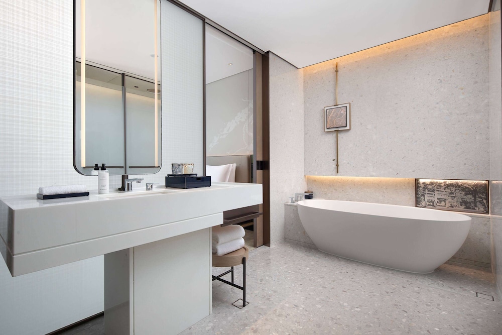 Ramada By Wyndham Xiangyang Xiangcheng 32/33