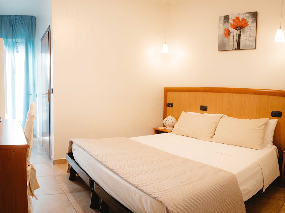 Hotel Accord Le Rose 7/50