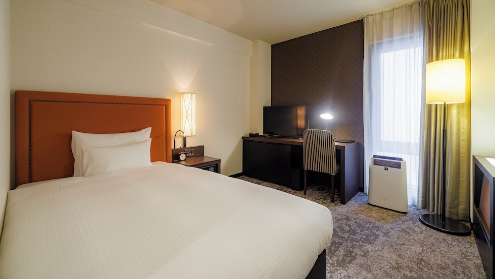 Jr Kyushu Hotel Blossom 26/60
