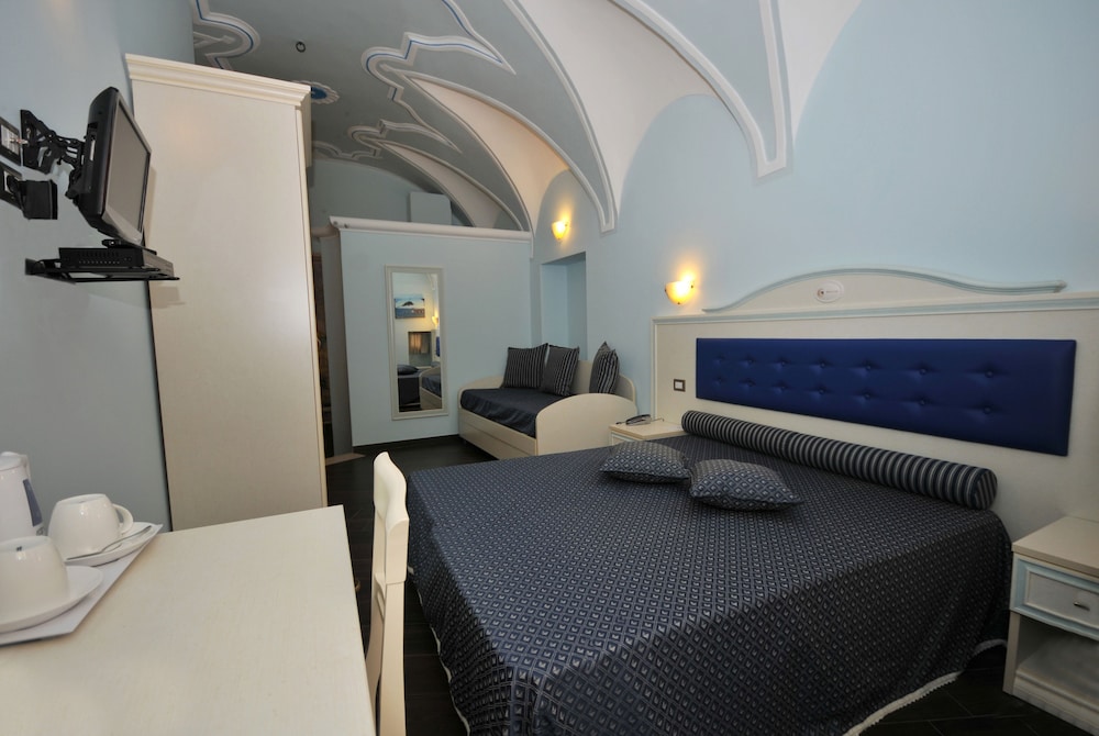 Relais Parallelo 41 11/38