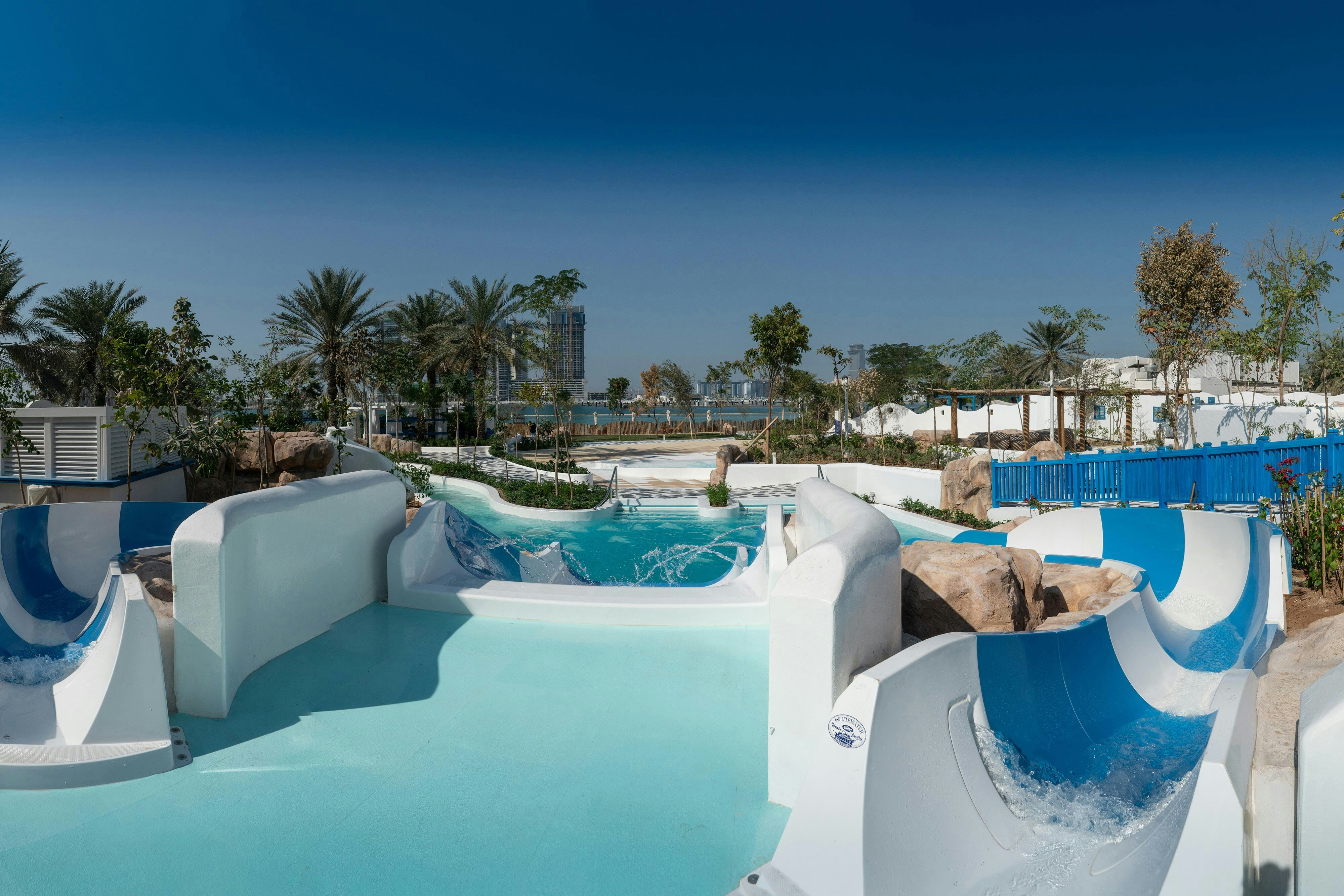 Le Meridien Mina Seyahi Beach Resort & Waterpark 31/53