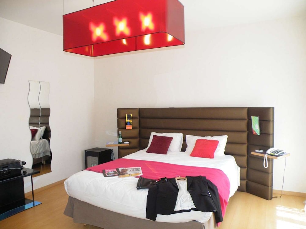 Brit Hotel Confort Roanne Grand Hotel 10/69