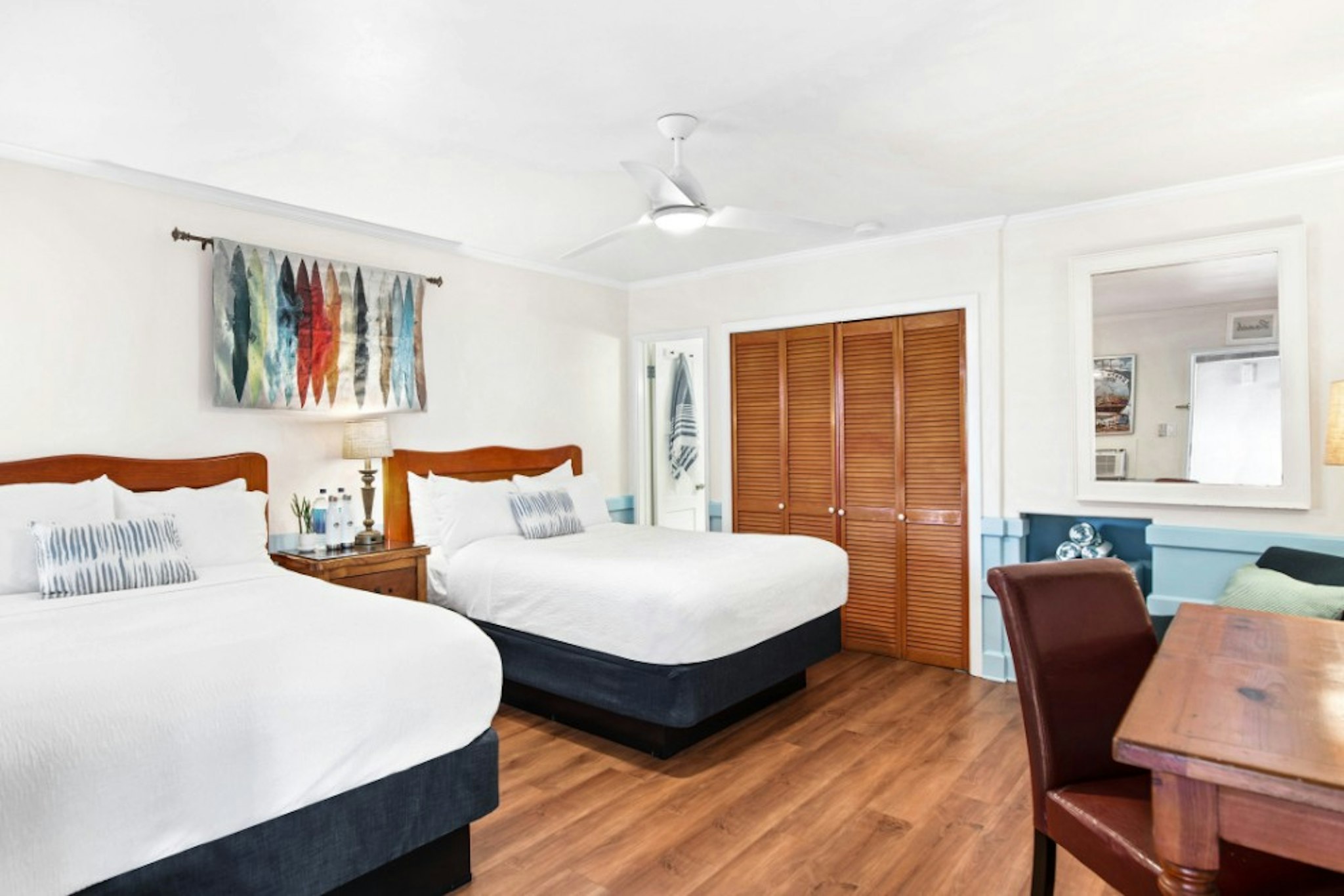 ROOM, 2 DOUBLE BEDS