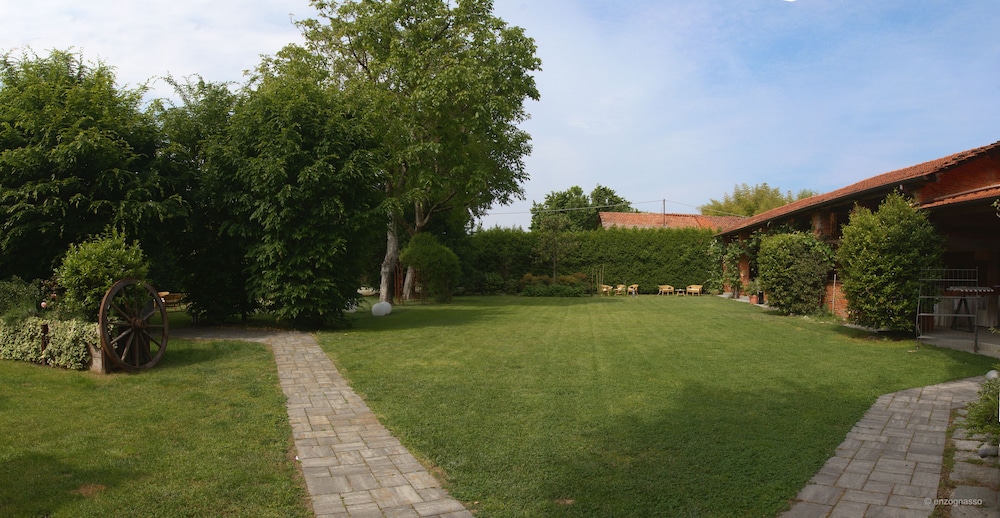 Hotel Tenimento Al Castello 39/50