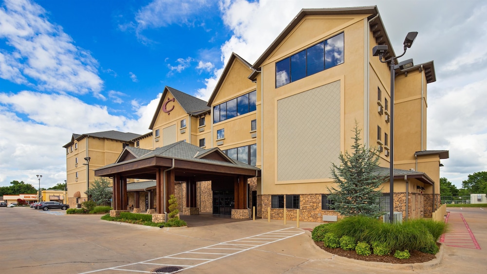 Best Western Plus Cimarron Hotel & Suites 1/41