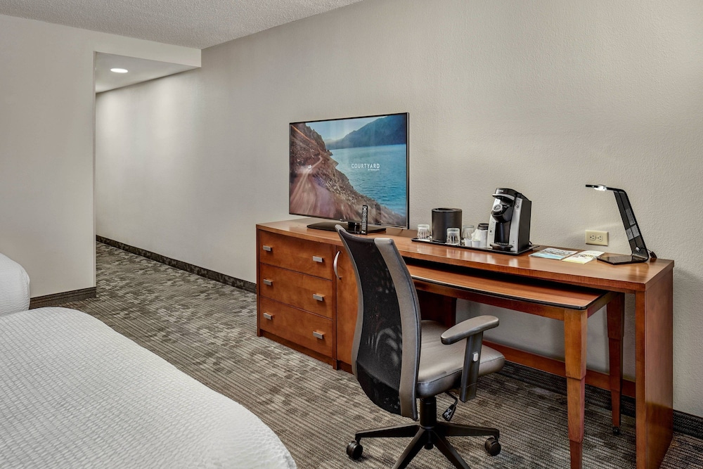 Courtyard by Marriott Philadelphia Langhorne 42/47