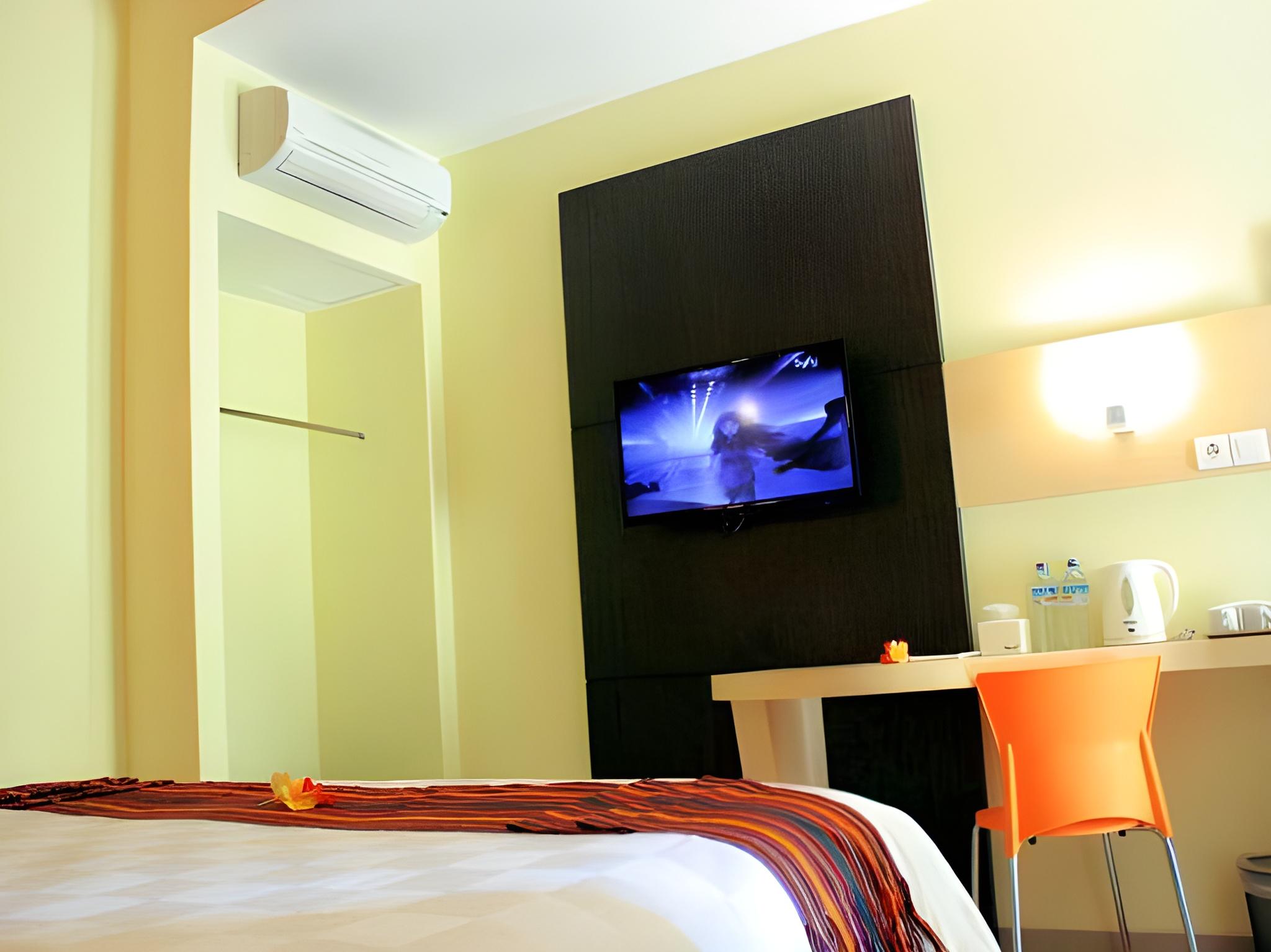 M HOTEL 21/70