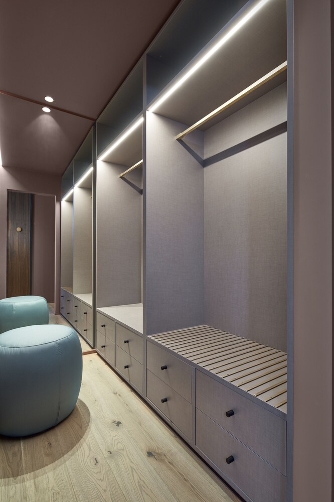 My One Hotel Executive 34/51