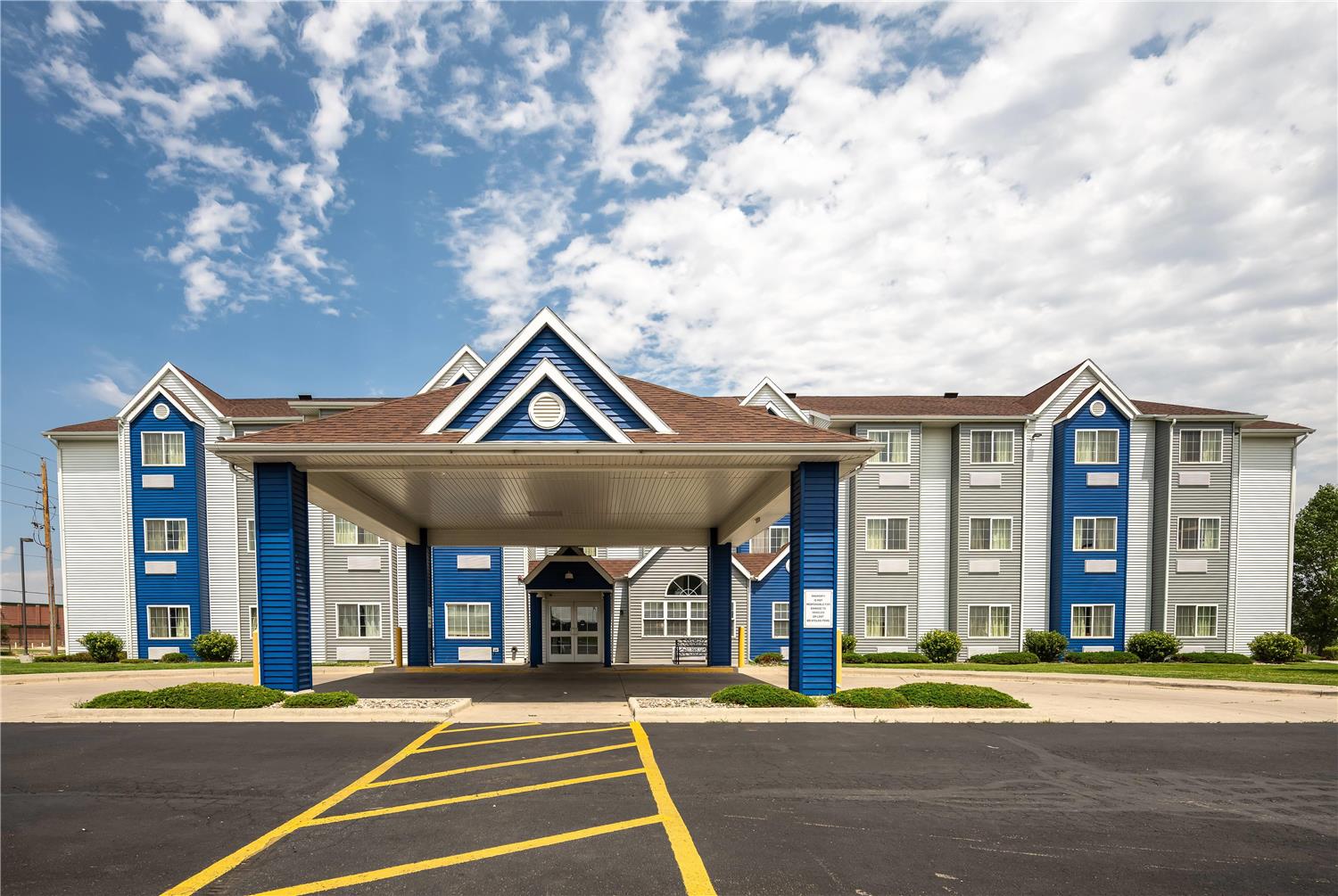 Microtel Inn & Suites by Wyndham Cheyenne 24/31