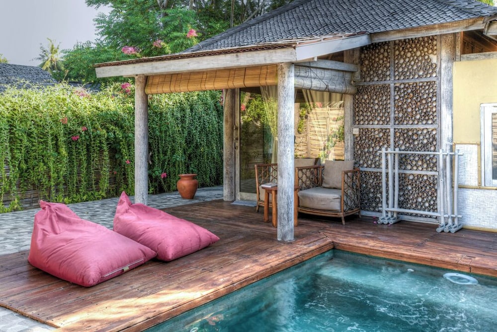 LES VILLAS OTTALIA GILI MENO 30/50
