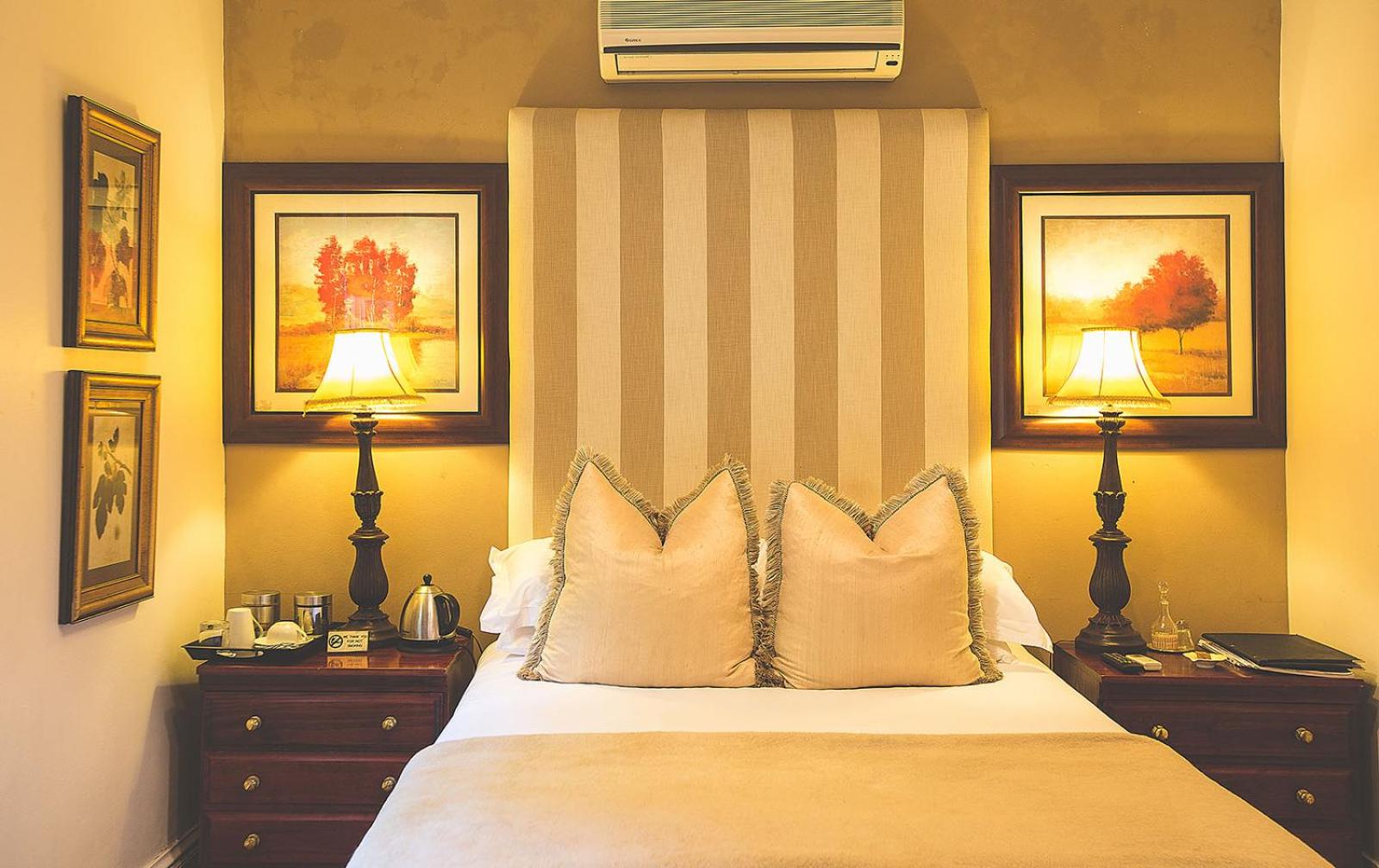 Goble Palms Guest Lodge Urban Retreat 14/49
