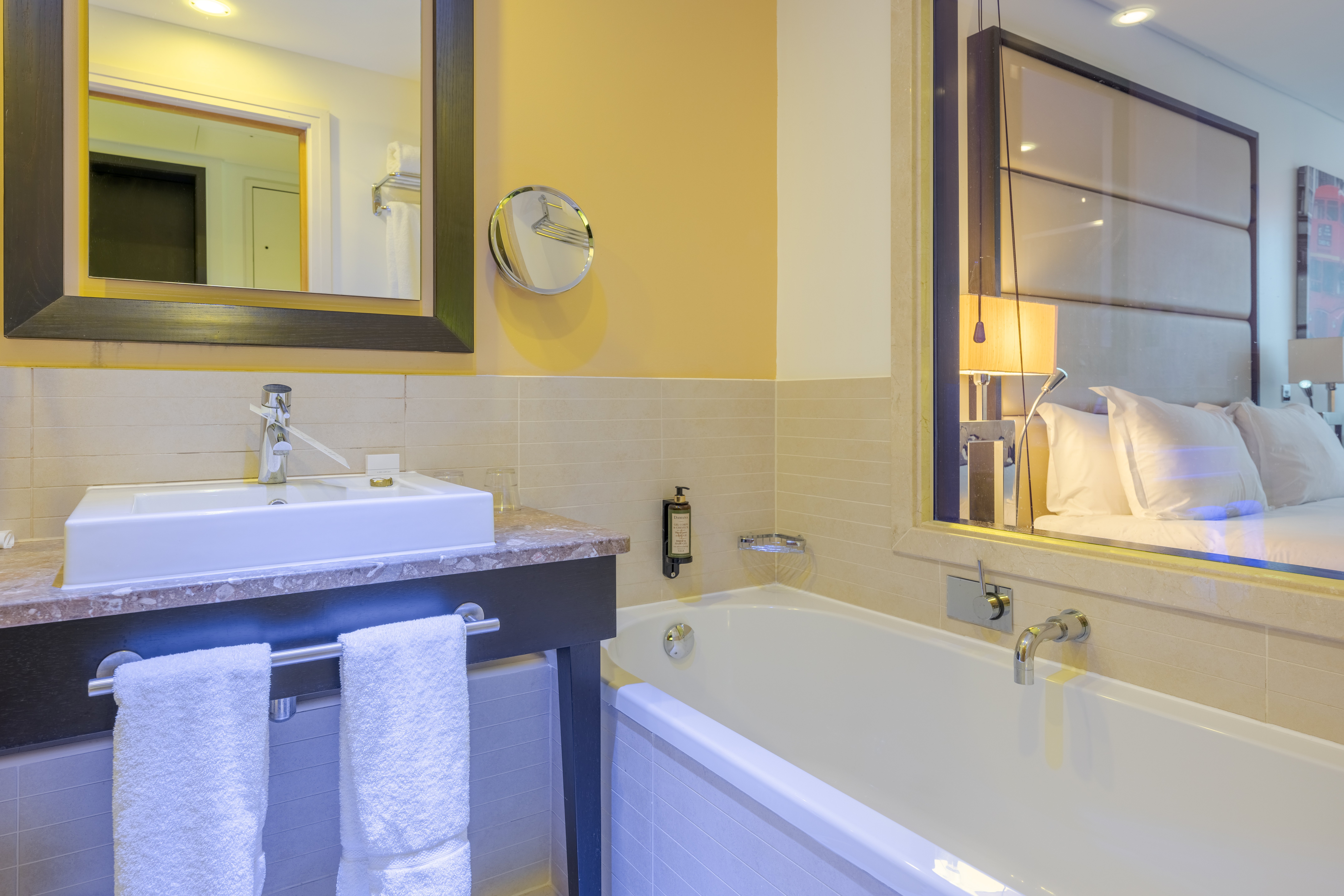 Pestana Chelsea Bridge Hotel & Spa 48/50