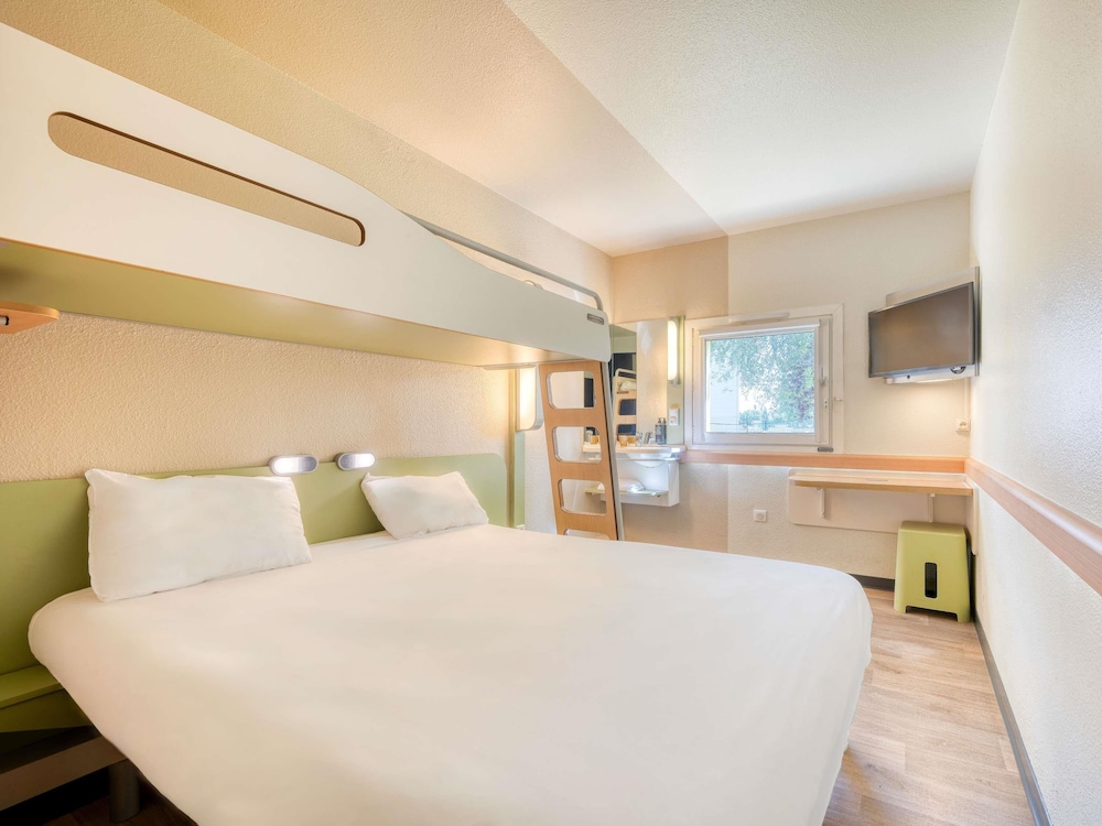 Ibis Budget Versailles Trappes 21/41