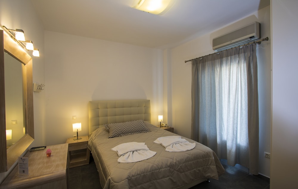 Erato Apartments Santorini 19/75