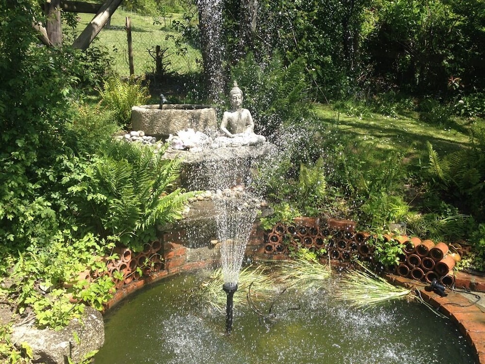 St Anne's B&B 40/45