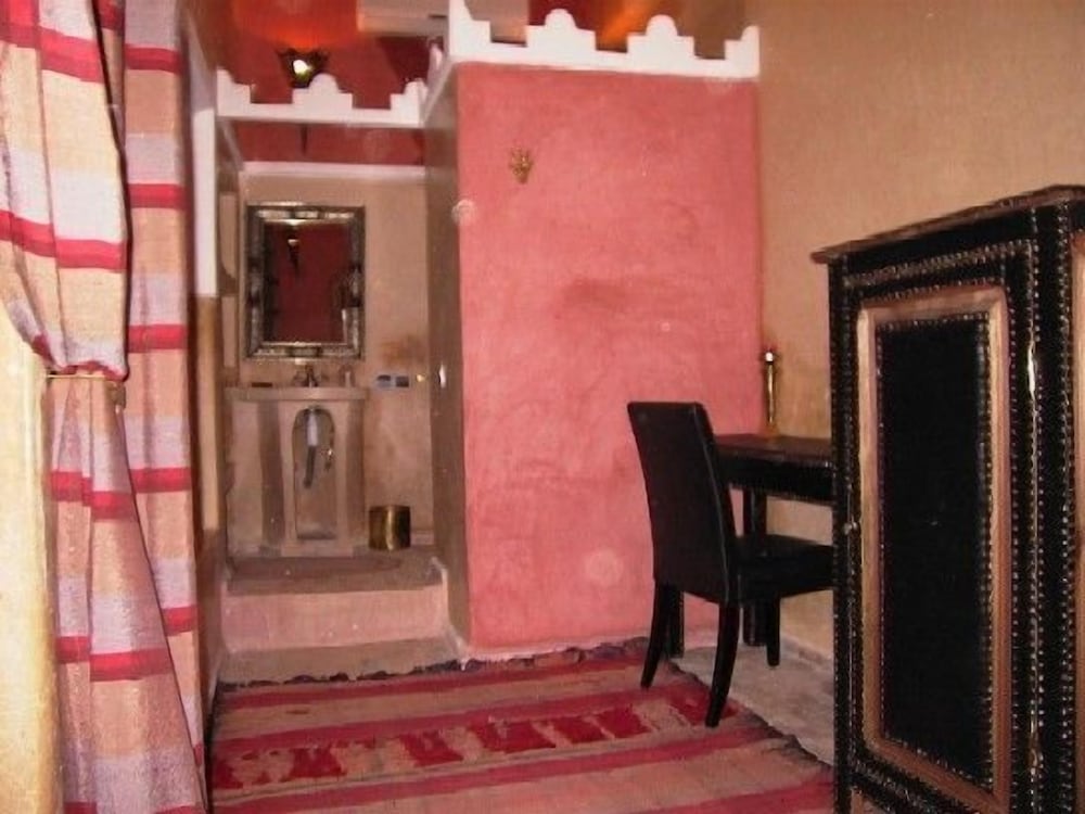 LA MAISON NOMADE 76/77