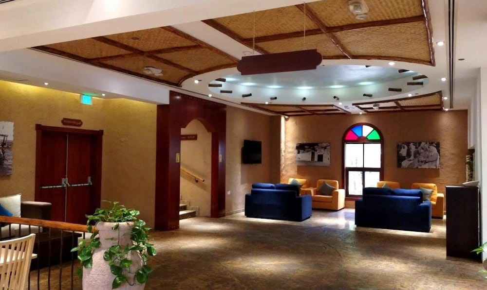 Al Liwan Suites Rawdat Al Khail 4/45